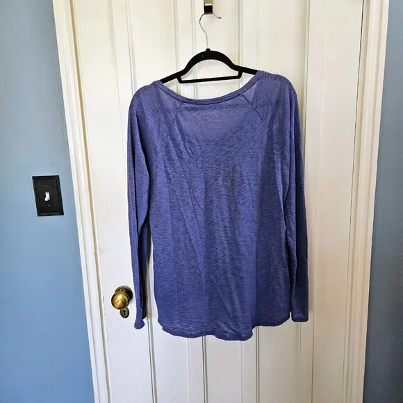 ATHLETA Long Sleeve Shirt Light Weight Blue Size XL Fall Autumn - Picture 4 of 4
